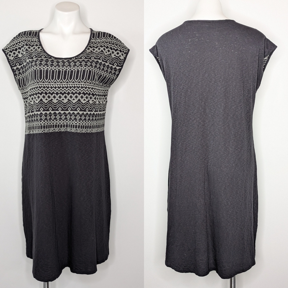J Jill grey white embroidered short sleeve cotton dress M